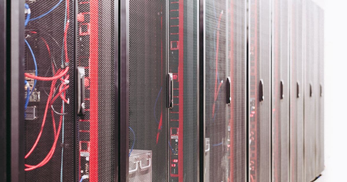PostgreSQL 18: Async I/O, uuidv7 and Skip Scan Explained