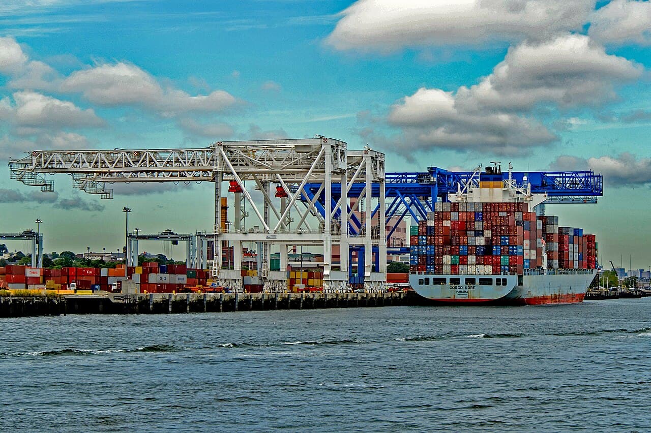 Kubernetes Gateway API vs Ingress: Why It Replaces Annotations